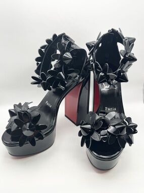 Christian Louboutin Daisy Spikes Alta 130 Black Patent Platform Sandals EU 36